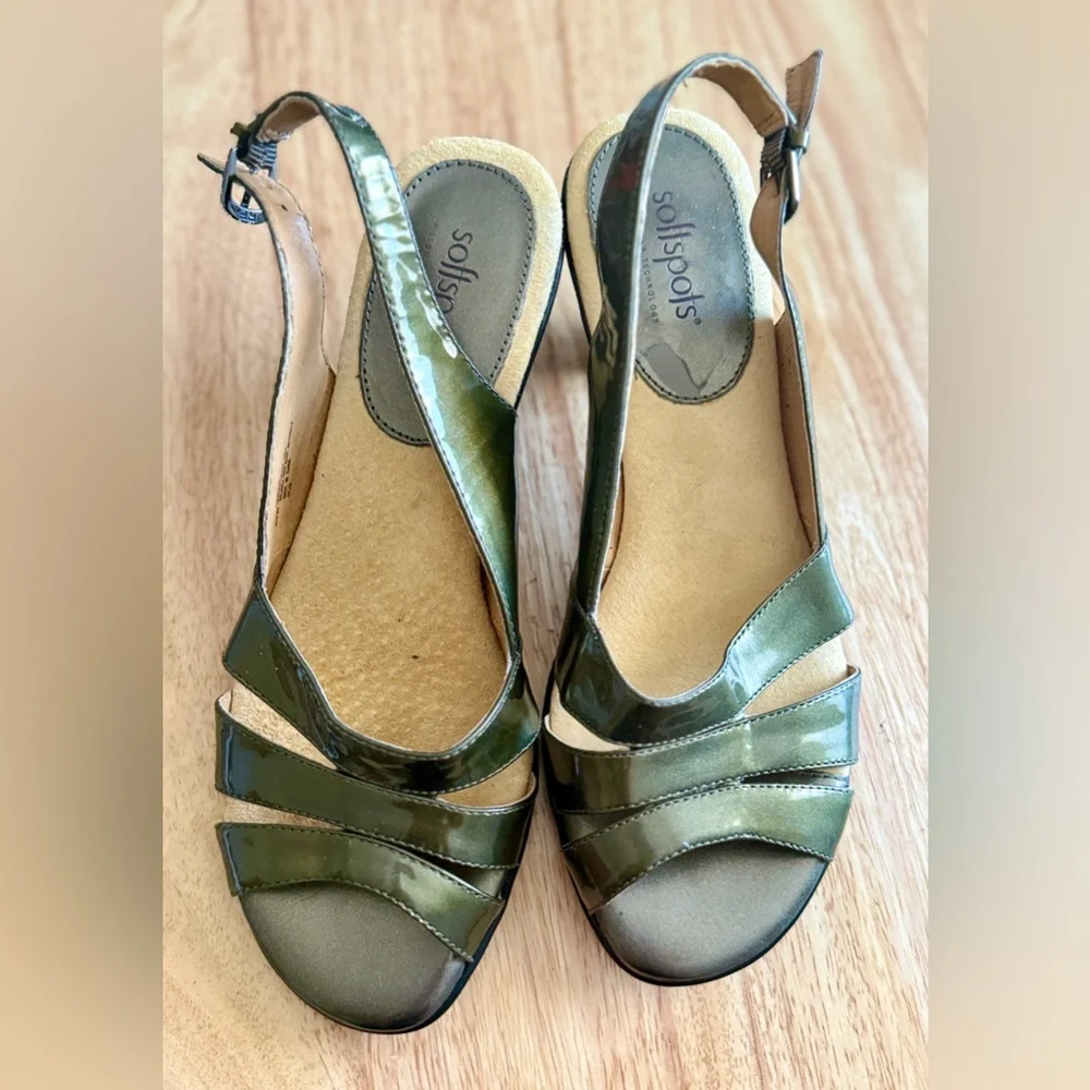 Softspots Women's Olive‎ Green Patent Leather Heeled Strapped Sandals